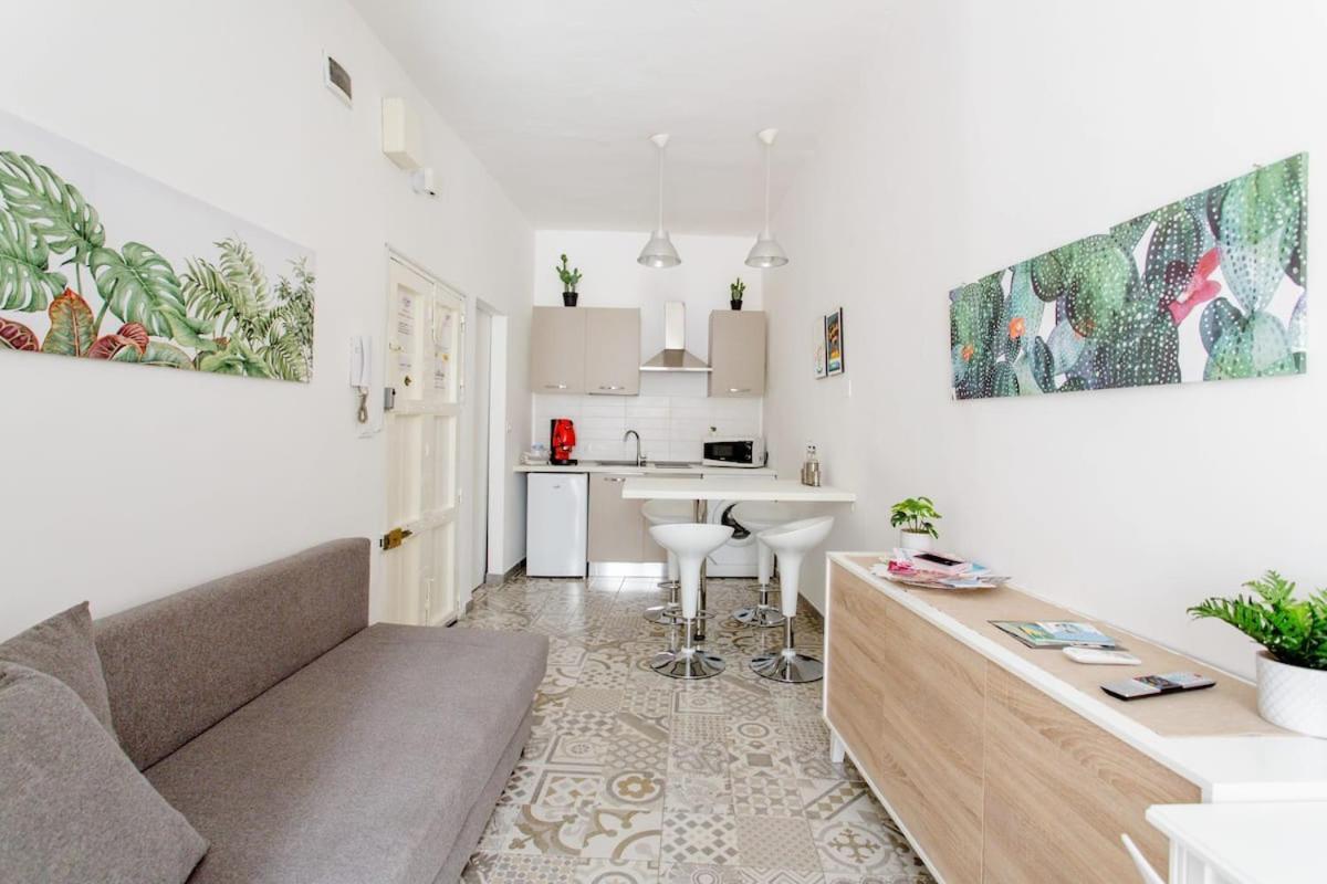 Sweet Home Ballaro' Palermo Bagian luar foto